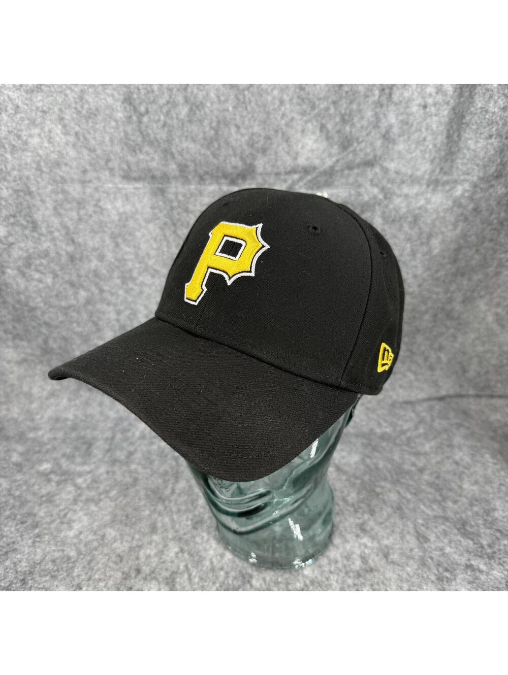 New Era 9Forty Pittsburgh Pirates Adjustable Size Cap Hat Black Gold White 330